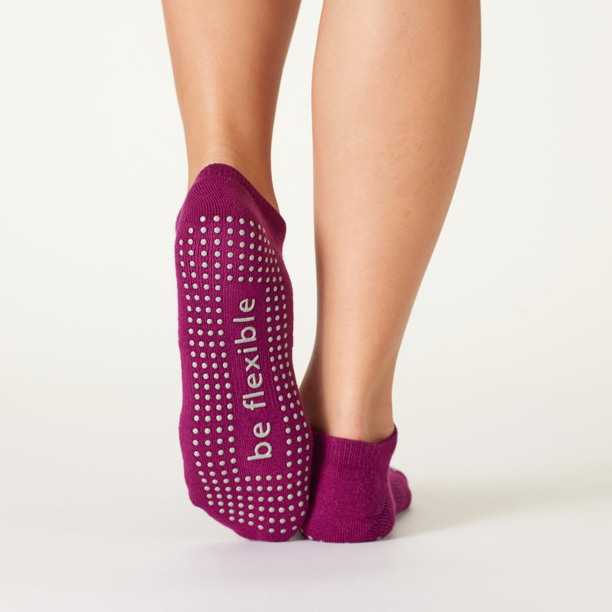 Be Flexible Grip Socks (Acai/Gray)