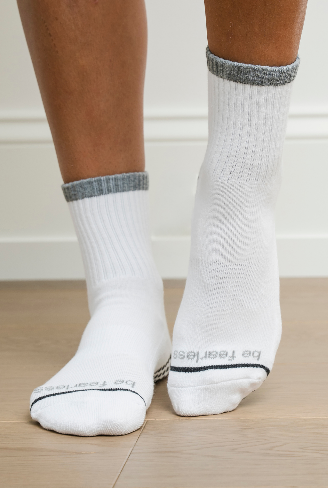 Short Crew Be Fearless Grip Socks (Valor)