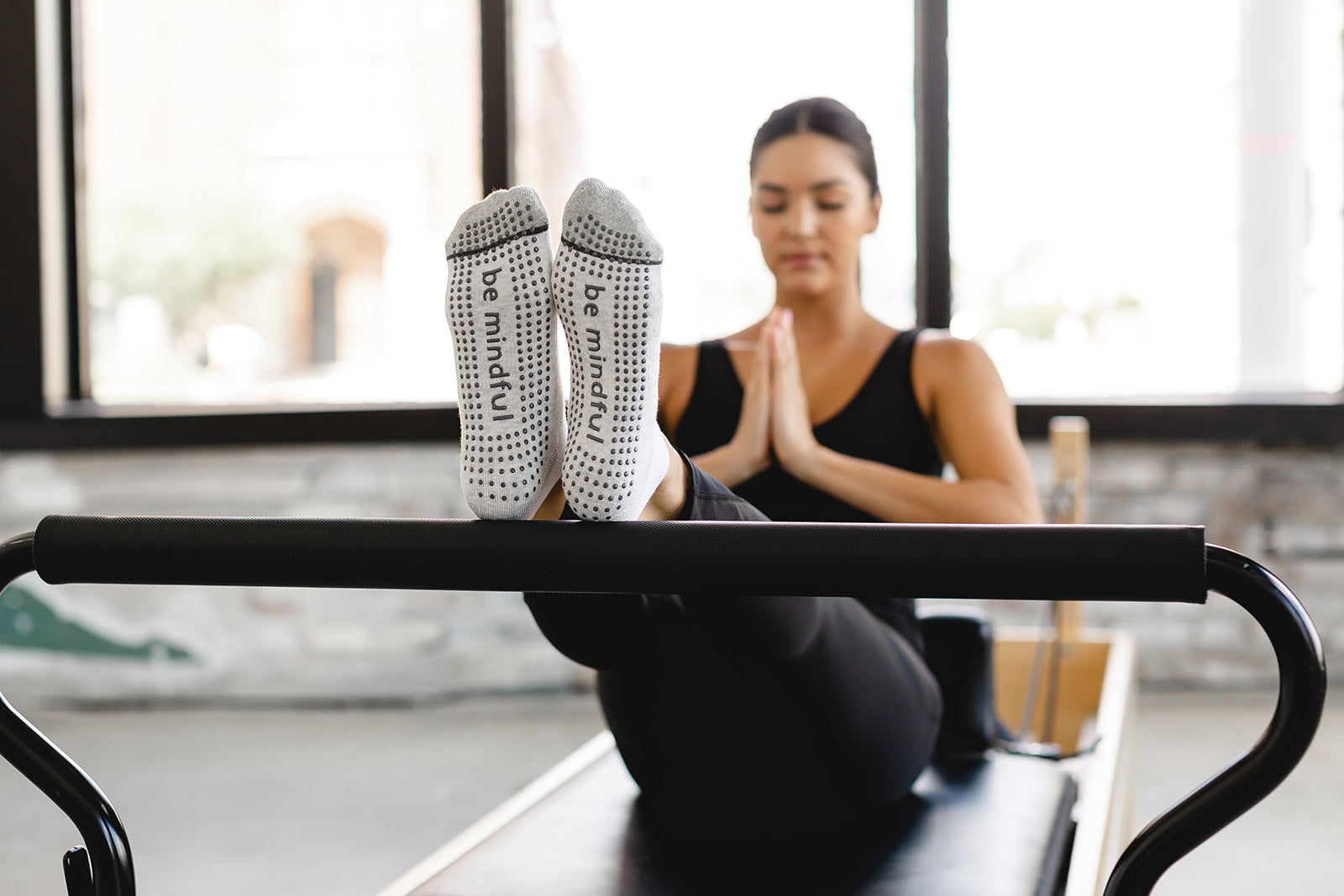 Be Mindful Cambridge Socks (Pearl)