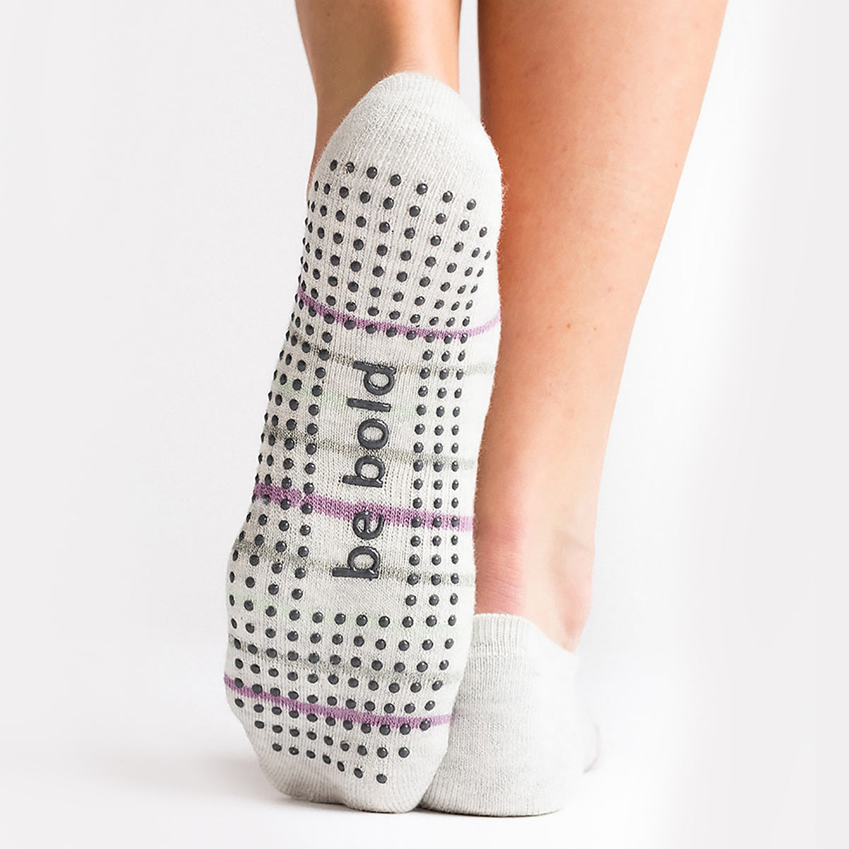 **No Show** Be Bold Grip Socks (Buff)